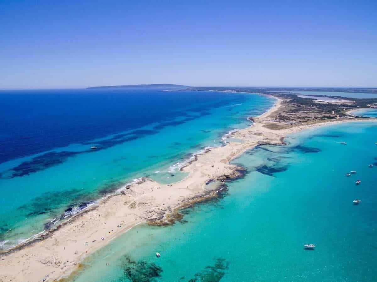 Una fotografía de la playa de Formentera.